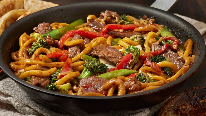 Chow mein noodles