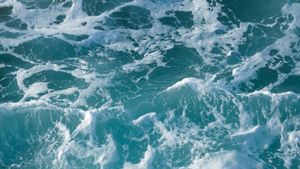 Close-up of swirling Caribbean waters