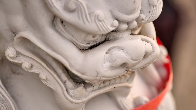 Chinese guardian lion