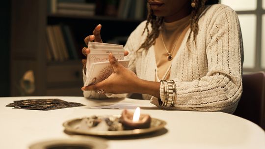 How to Shuffle Tarot Cards: A Guide for Beginner Tarot Readers