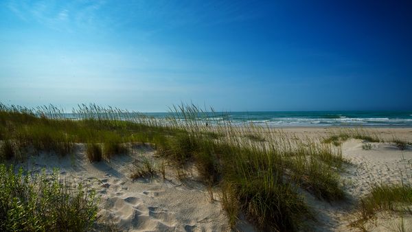 6 North Carolina Beaches and Beach Towns