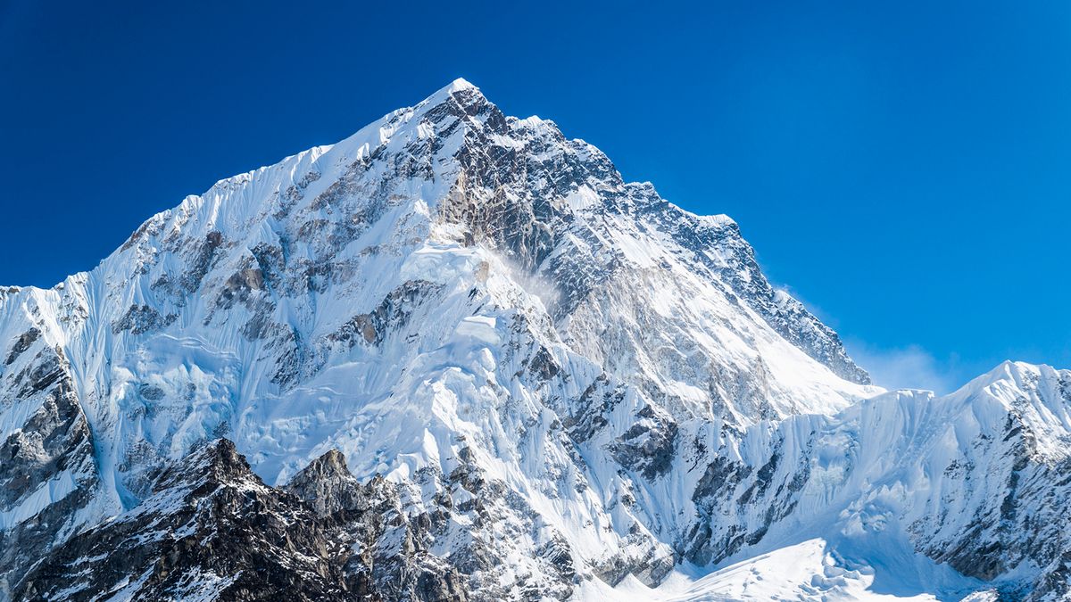 Declaring the Largest Mountain in the World Is Complicated