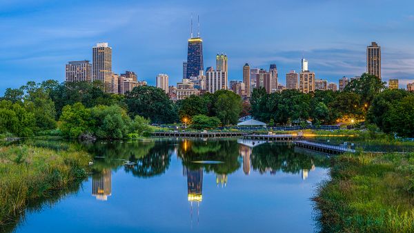 10 Chicago Neighborhoods Every Local Should Know
