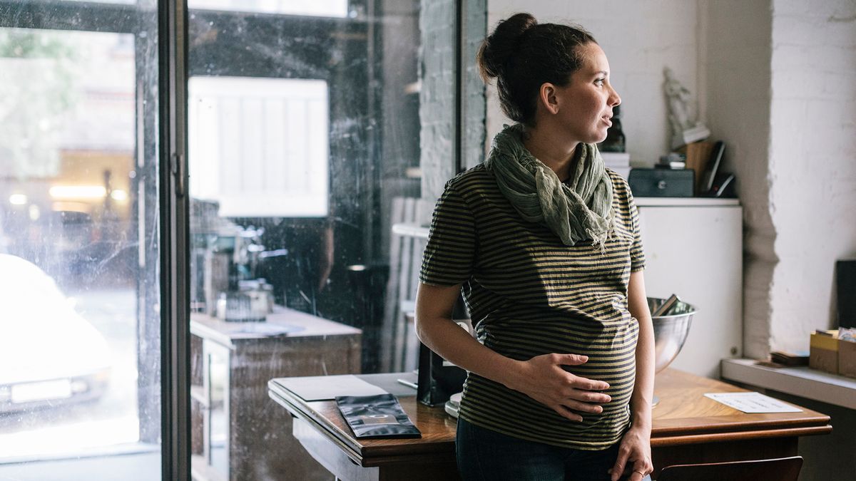 What States Allow Divorce While Pregnant? What Are the Caveats?