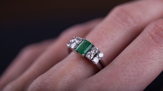 15 Green Gemstones to Class Up Your Accessory Game