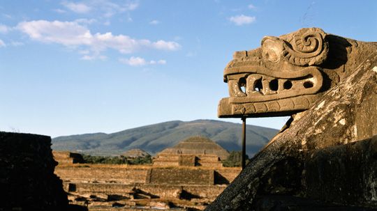 10 Important Aztec Gods and Goddesses