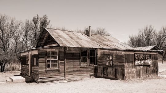 Is Ghost Towns Real? Exploring Their History and Mysteries