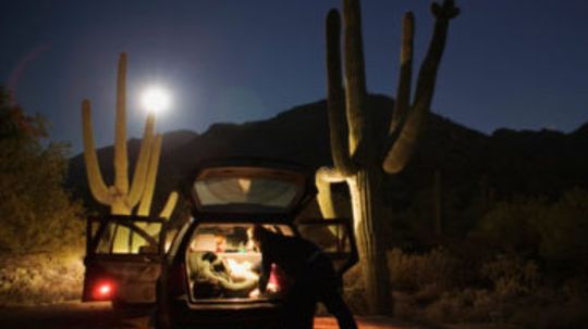 18新利最新登入晚上如何拍摄好照片吗”width=