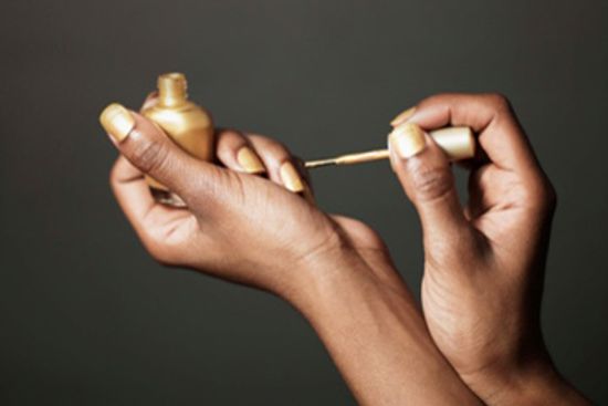 14 k指甲的背后的故事”class=