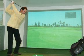 The Golfers Indoor Paradise, the largest indoor golf facility in Germany, offers all year training with golf simulators, putting greens, bunkers and a driving range.