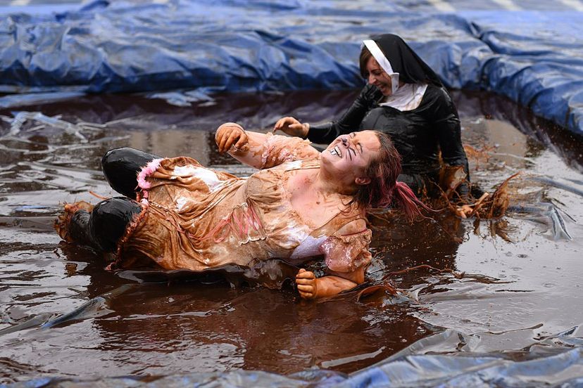 gravy wrestling, lancashire