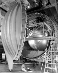 A cyrogenic chamber designed to test propellants