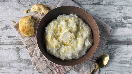 What&rsquo;s the Difference Between Grits and Polenta?