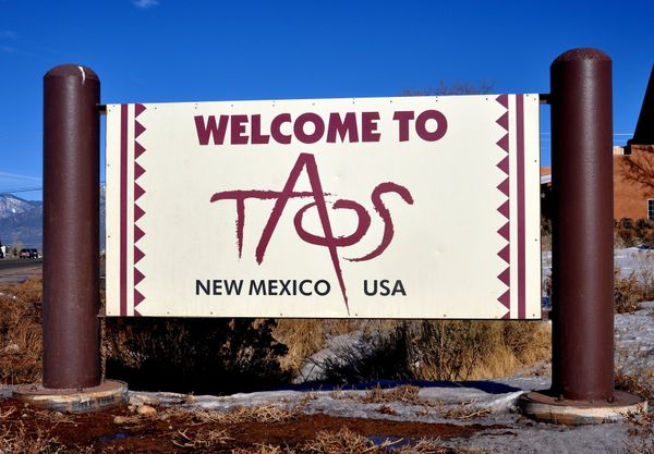 welcome to taos