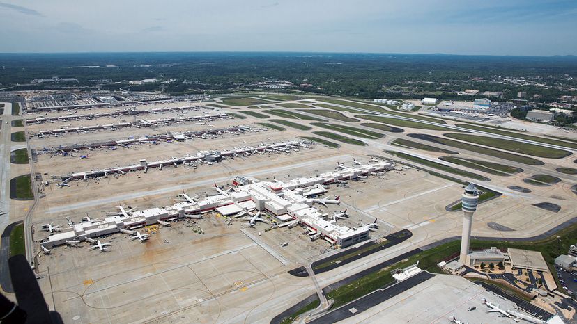 Hartsfield-Jackson亚特兰大国际机场”border=