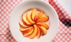 nectarines in honey sauce