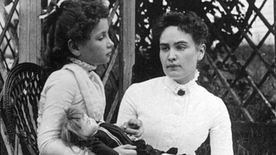 Deaf, Blind and Determined: How Helen Keller Learned to Communicate
