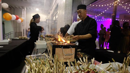 Fast and Furious Hibachi-style Grilling Is Both Dinner and Theater