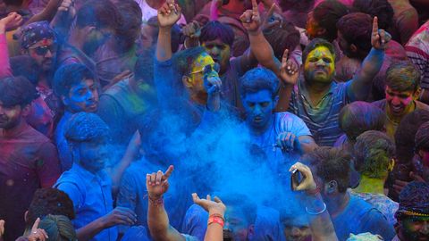 How Holi Works - Vimarsana News