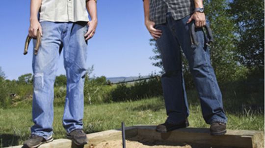 How to Build a Backyard Horseshoe Pit