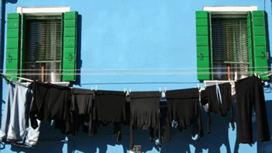 How to Wash Black Clothes