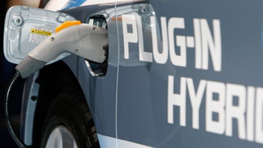 How to Charge a Plug-In Hybrid Vehicle