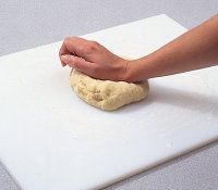 Knead the dough until it becomessmooth and elastic.
