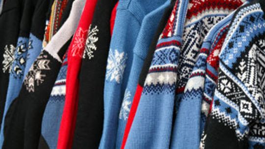 How to Organize Seasonal Clothes