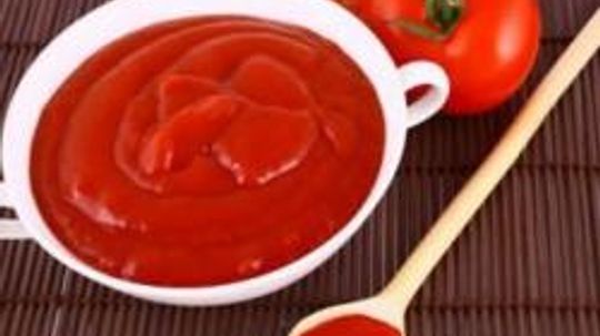 How to Remove Tomato Juice and Tomato Sauce Stains