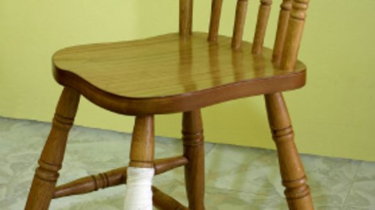 How to Repair Wooden Furniture