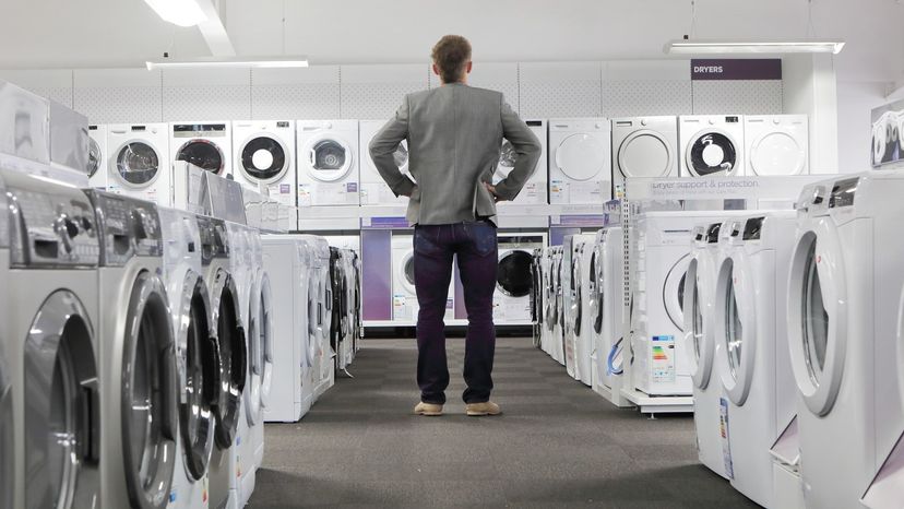 Using a Laundromat or Shared Laundry Room? Here's How to Protect Yourself  From Covid-19 - Fashionista