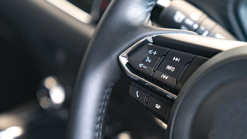 What is Cruise Control in a Car? Meaning and How it Works?