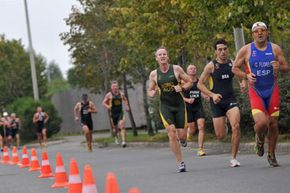 Runners in aquathlon