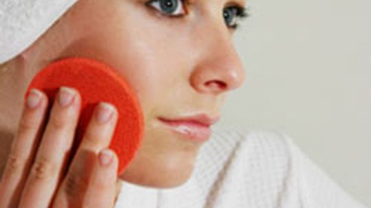 A DIY Guide to Exfoliating Face Scrubs