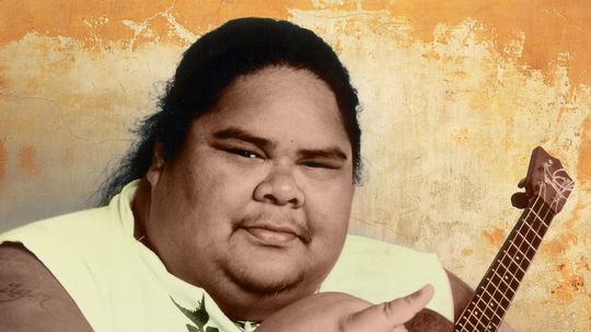 Remembering Israel 'IZ' Kamakawiwo'ole, the Voice of Hawaii