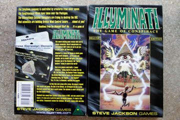 front and back of pack of Illuminati card game