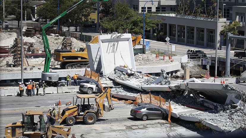 bridge collapse, Miami