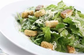 Healthy food: salad with crunchy croutons.