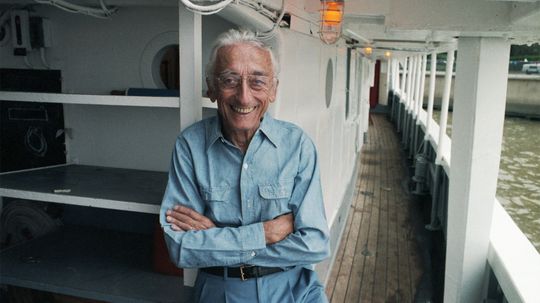 雅克·库斯托（Jacques Cousteau）：将海洋带入我们家的人“border=