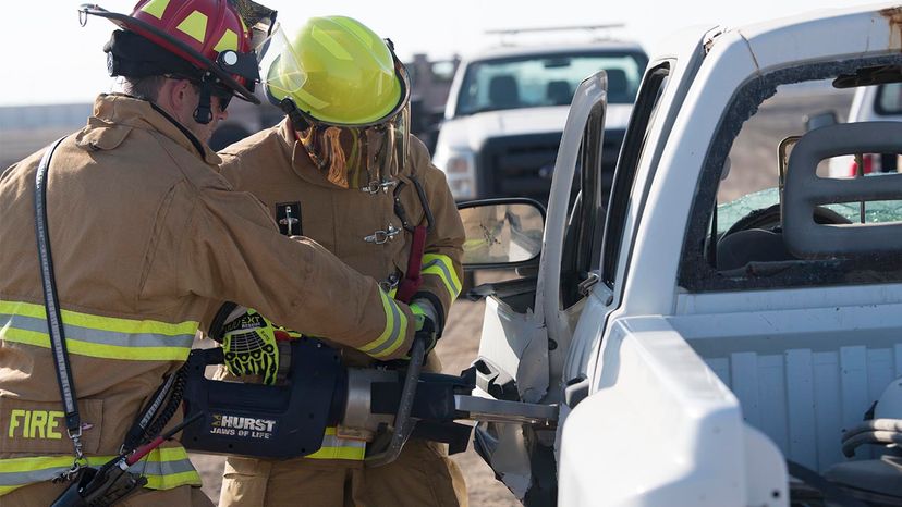 How the Jaws of Life Work | HowStuffWorks