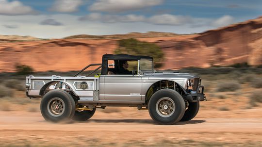 Jeep Celebrates the Gladiator at Easter Jeep Safari