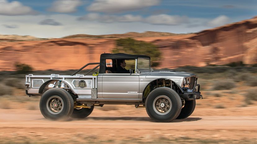 Jeep Gladiator M-715