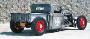 Jimmy &quot;Shine&quot; Falschlehner built his '34 Pickupat the So-Cal Speed Shop. Seemore hot rods pictures.