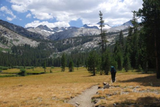A Guide to Hiking the John Muir Trail