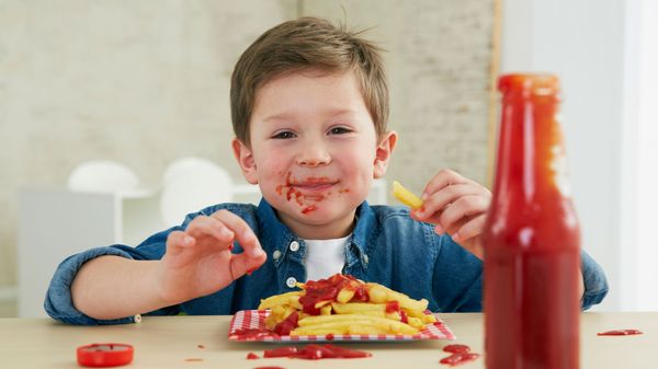 Munich boy, ketchup, fries