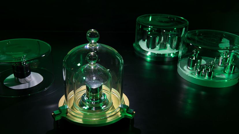 the-kilogram-is-dead-meet-the-kilogram-2-0-howstuffworks