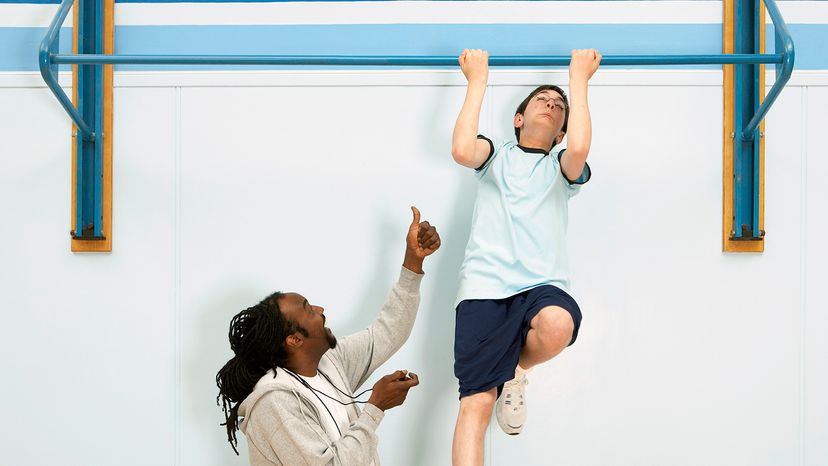 kid doing pullup