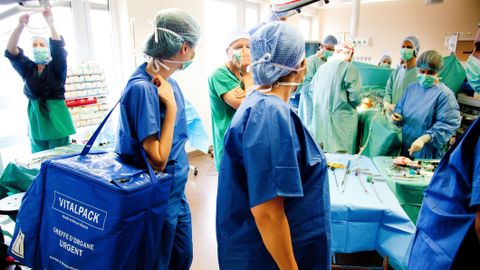 Donor Kidneys Often Rejected 7 Times By U.S. Transplant Centers - Vimarsana News