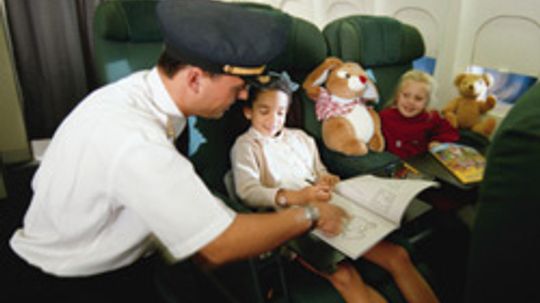 5 Tips for Keeping Kids Comfortable on Airplanes