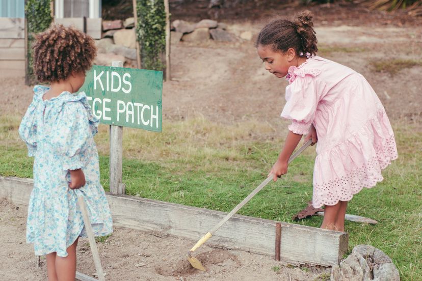 kids gardening